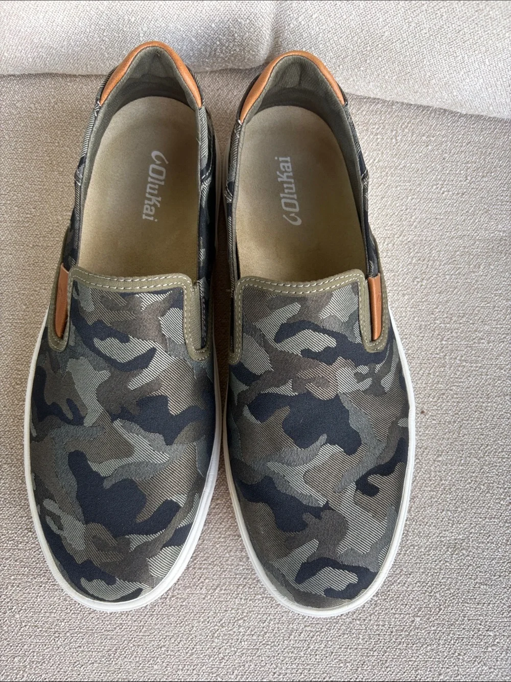 Olukai Lae’Ahi Pa’i Men’s Camo Slip On Loafers. Size  11
